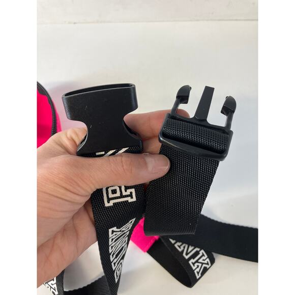 VICTORIA SECRET PINK, BLACK CANVAS FANNY PACK WITH LOGO - Picture 11 of 12